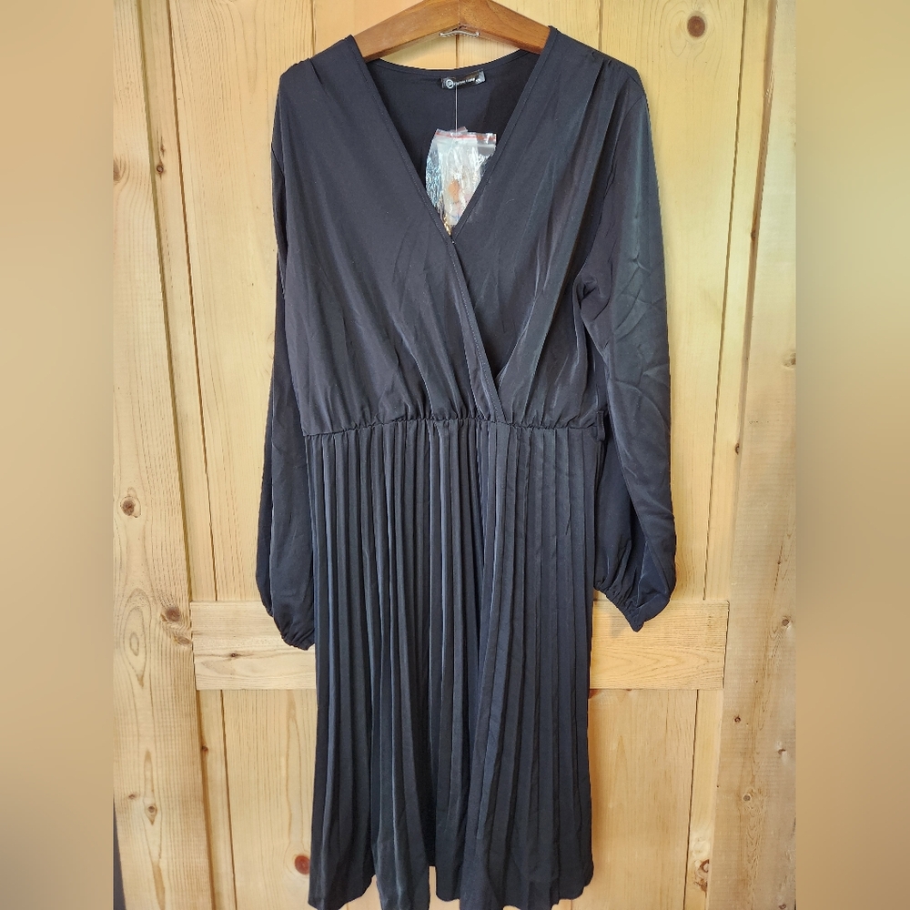 Prettygarden Black Long Puff Sleeve Faux Wrap Pleated Flowy Belted Dress NWT